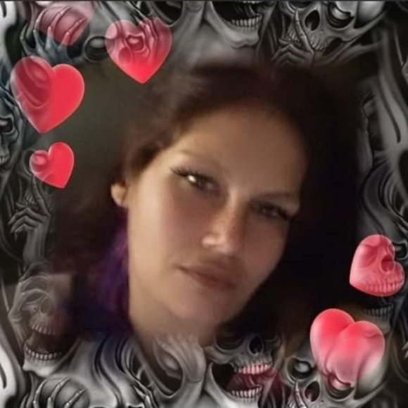 Meet your Posher, Jess - Picture 1 of 1